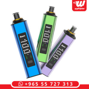 شيشة المعلم 40000 سحبة، جهاز سحبة سيجارة إلكترونية بتصميم أسود وذهبي أنيق وشاشة عرض.